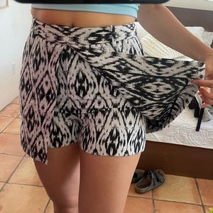 Theory Skort